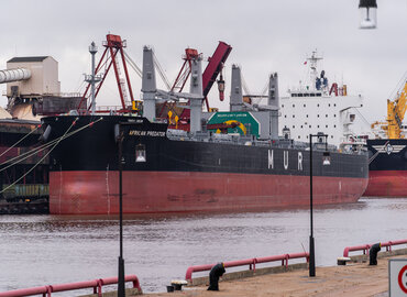 Le convoi humanitaire du Groupe Uralchem à destination du Nigéria entame son voyage en mer depuis l’UE